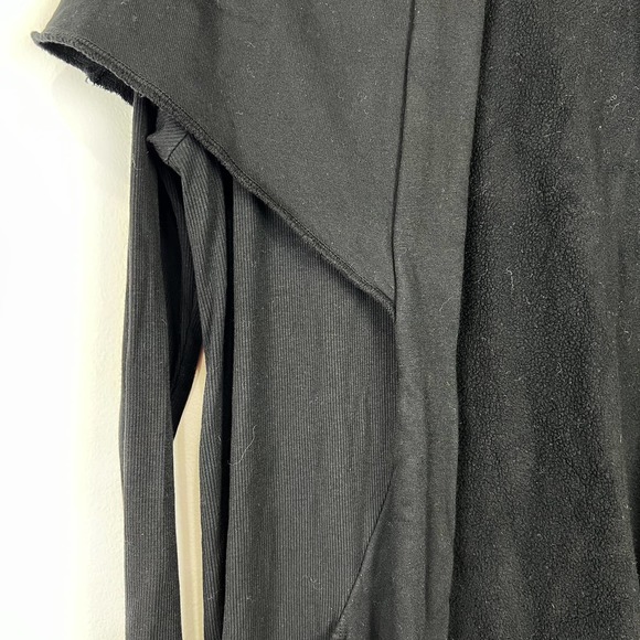 LA Made black cardigan open front sweatshirt ribbed size Medium - Picture 6 of 9